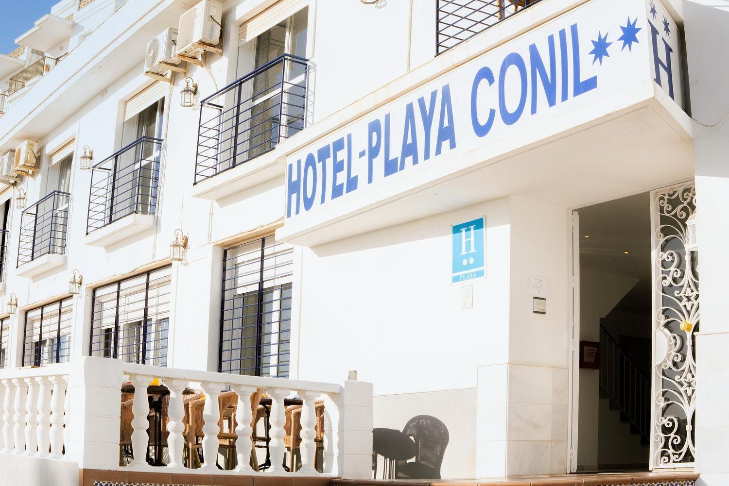 Hotel Playa Conil - Beachfront Studios & Suites Conil De La Frontera Exterior photo